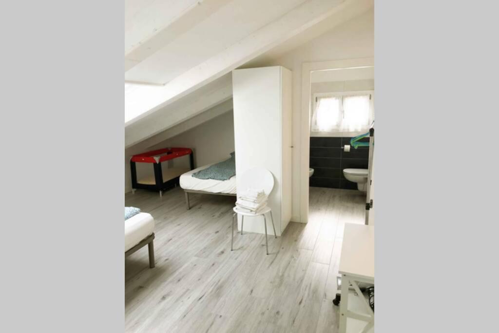 Peschieraview Duplex X7 Apartment Peschiera del Garda Bagian luar foto