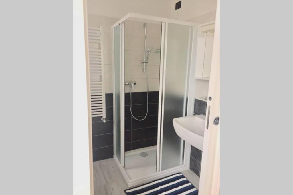 Peschieraview Duplex X7 Apartment Peschiera del Garda Bagian luar foto